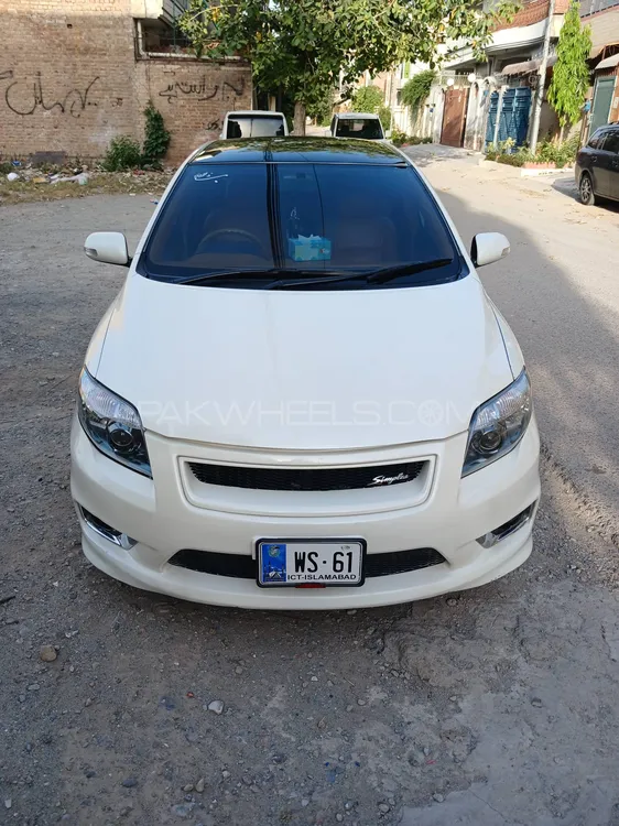 Toyota Corolla Axio 2007 for Sale in Peshawar Image-1