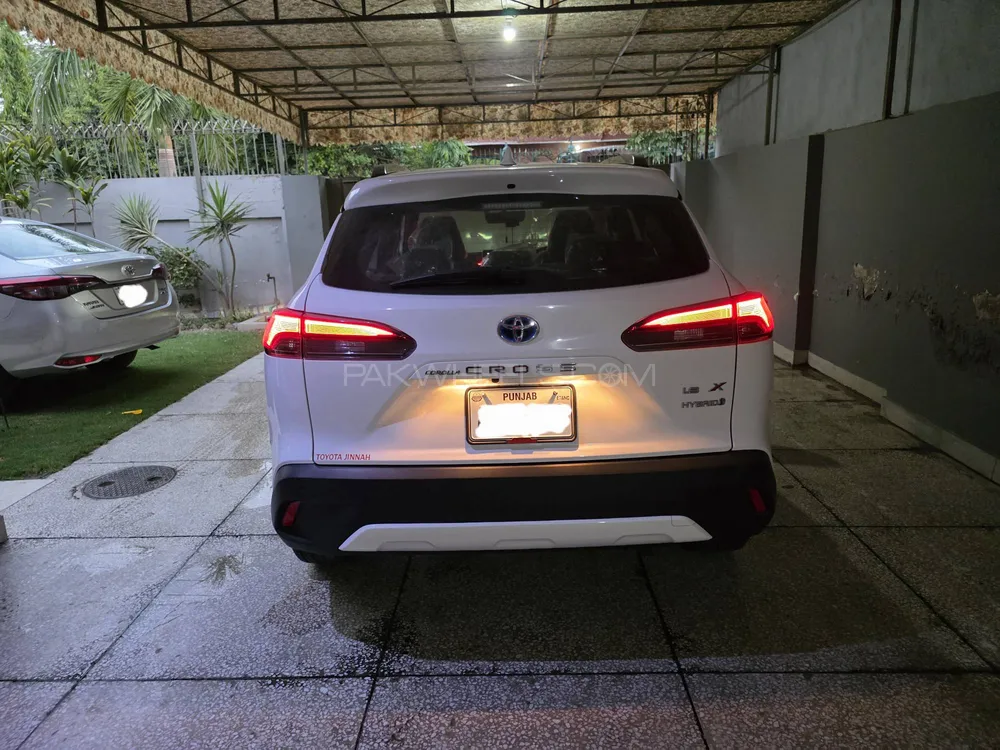 Toyota Corolla Cross 2024 for Sale in Lahore Image-1