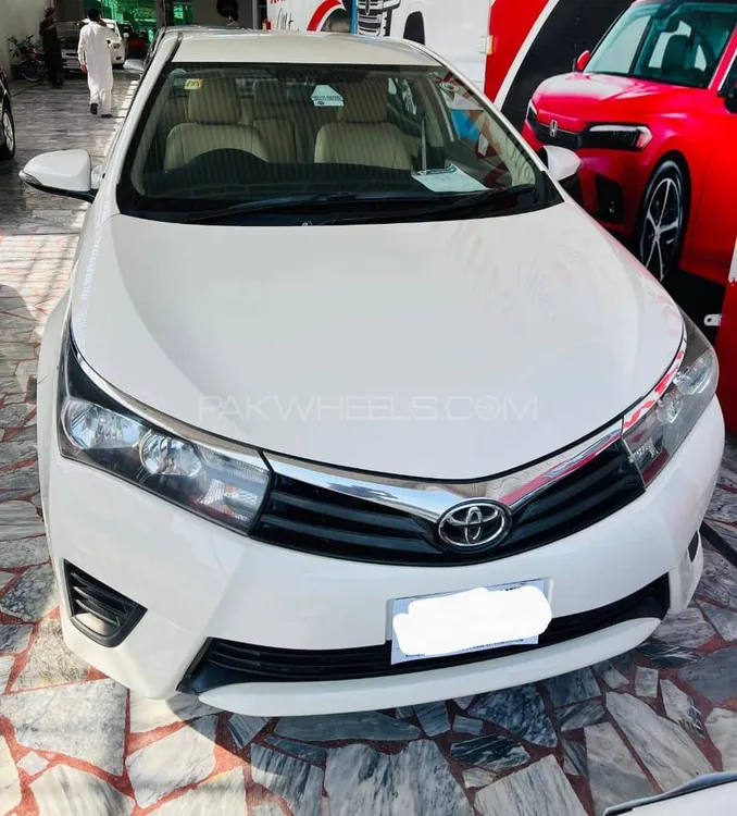 Toyota Corolla 2015 for Sale in Charsadda Image-1