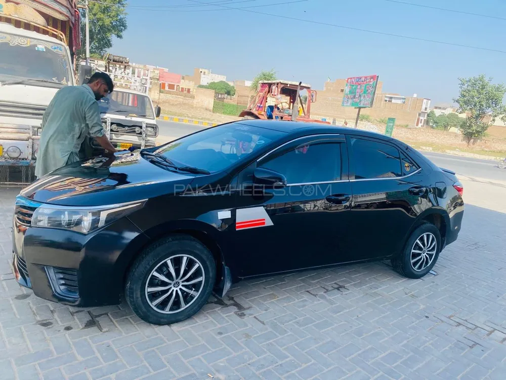 Toyota Corolla 2016 for Sale in Burewala Image-1