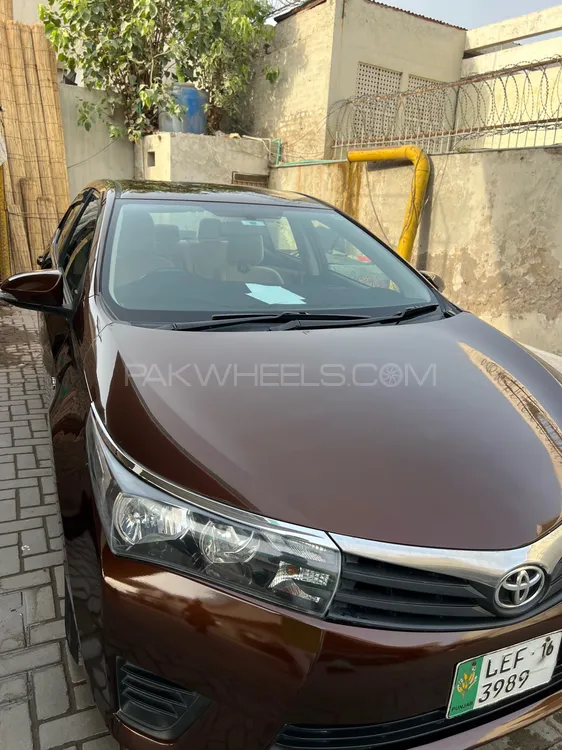 Toyota Corolla 2015 for Sale in Multan Image-1