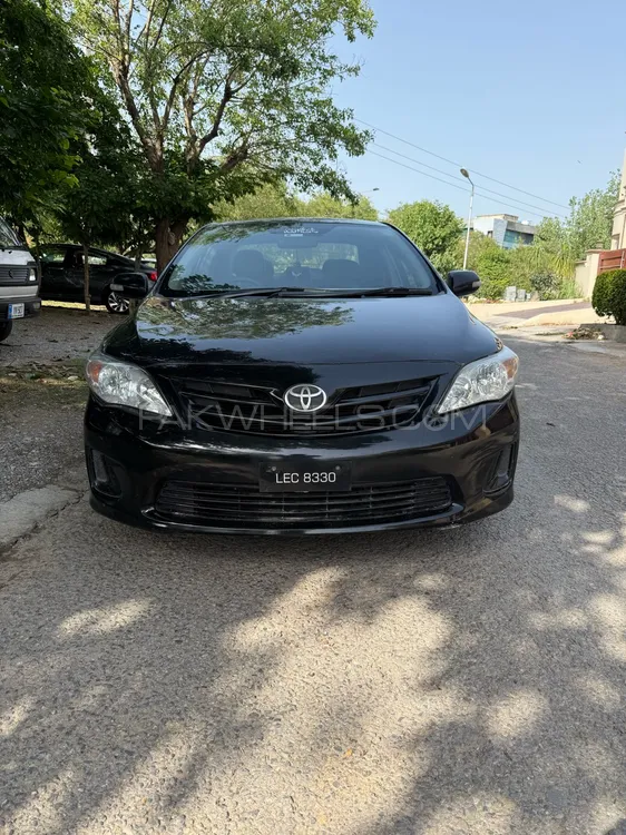 Toyota Corolla 2013 for Sale in Islamabad Image-1