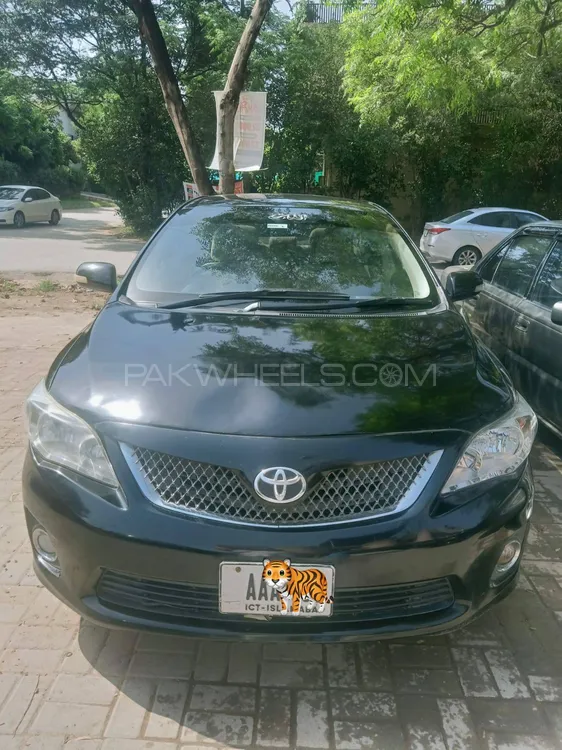 Toyota Corolla 2013 for Sale in Islamabad Image-1