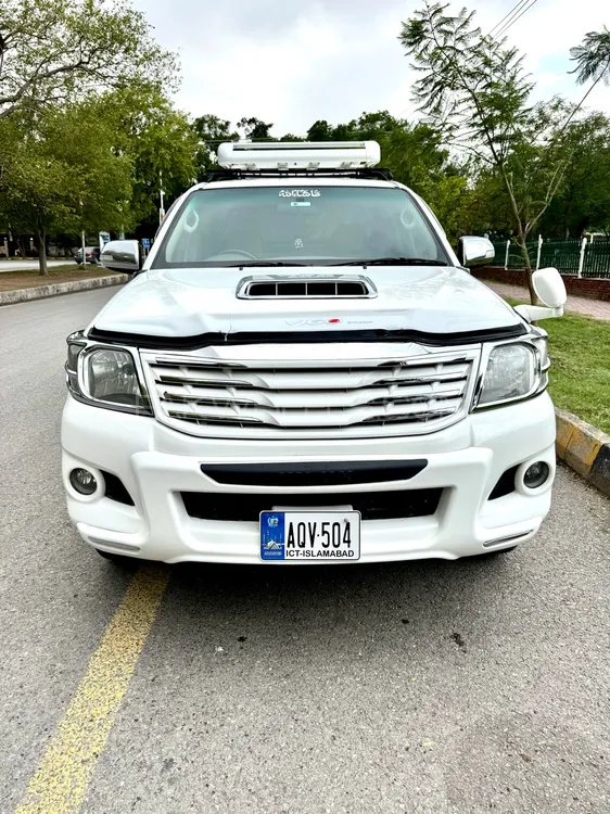 Toyota Hilux 2012 for Sale in Islamabad Image-1