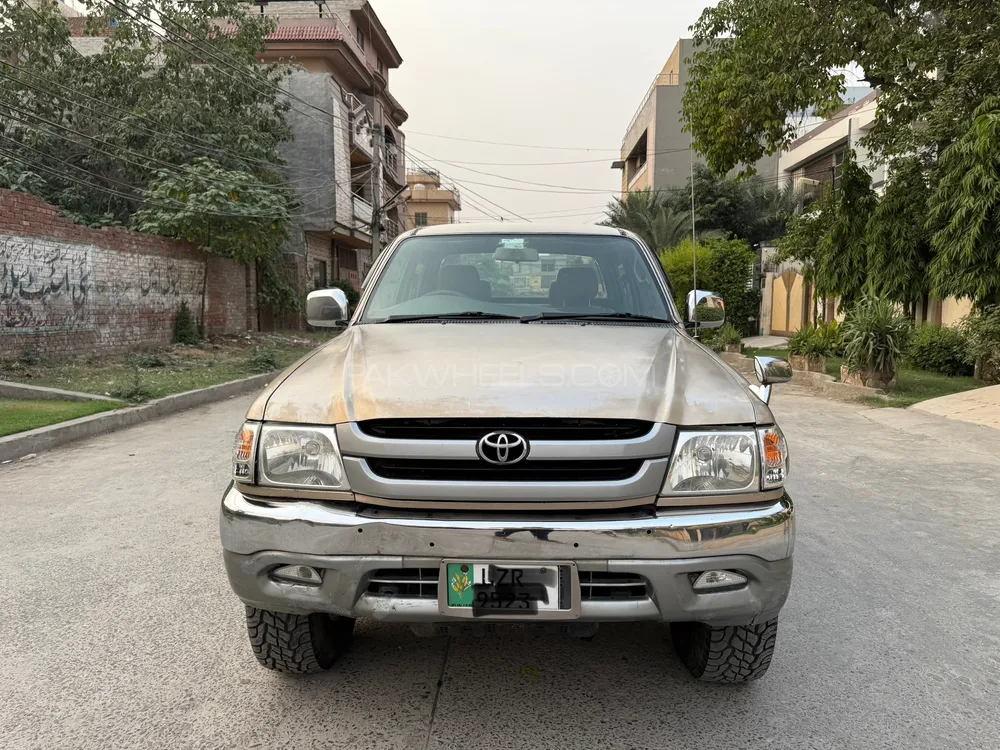 Toyota Hilux 2003 for Sale in Lahore Image-1