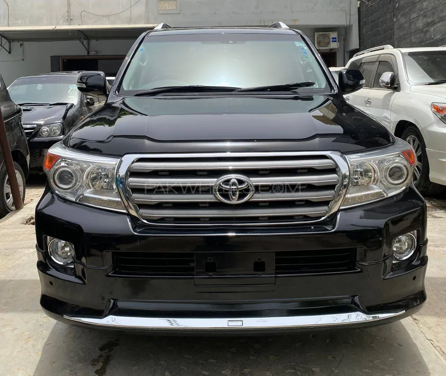 Toyota Land Cruiser 2013 for Sale in Karachi Image-1