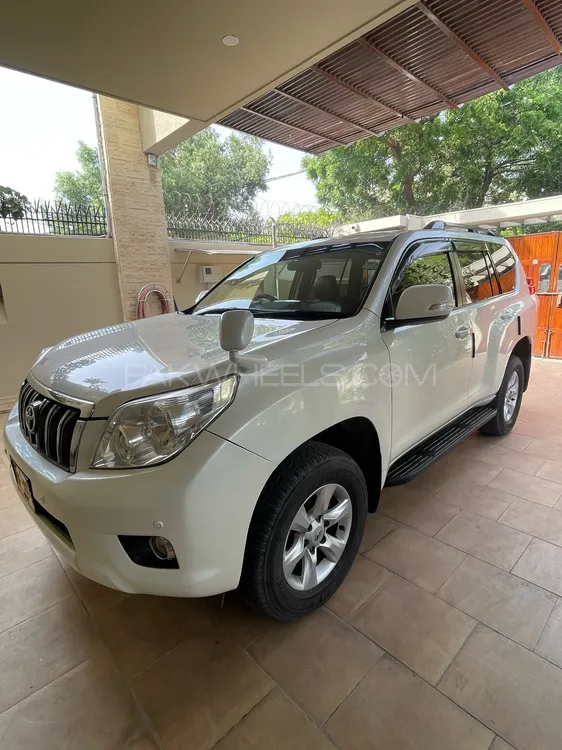 Toyota Prado 2010 for Sale in Karachi Image-1