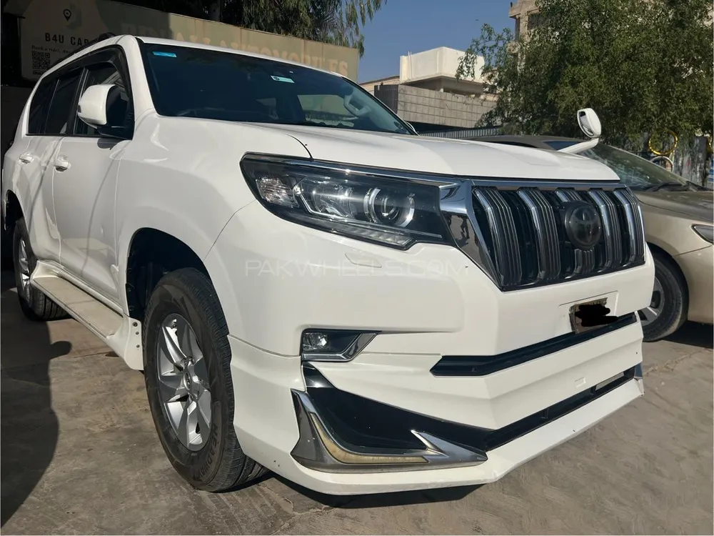 Toyota Prado 2017 for Sale in Karachi Image-1