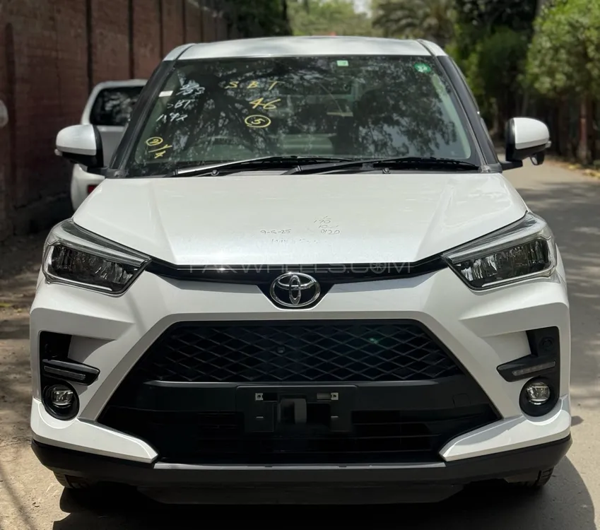 Toyota Raize 2020 for Sale in Lahore Image-1