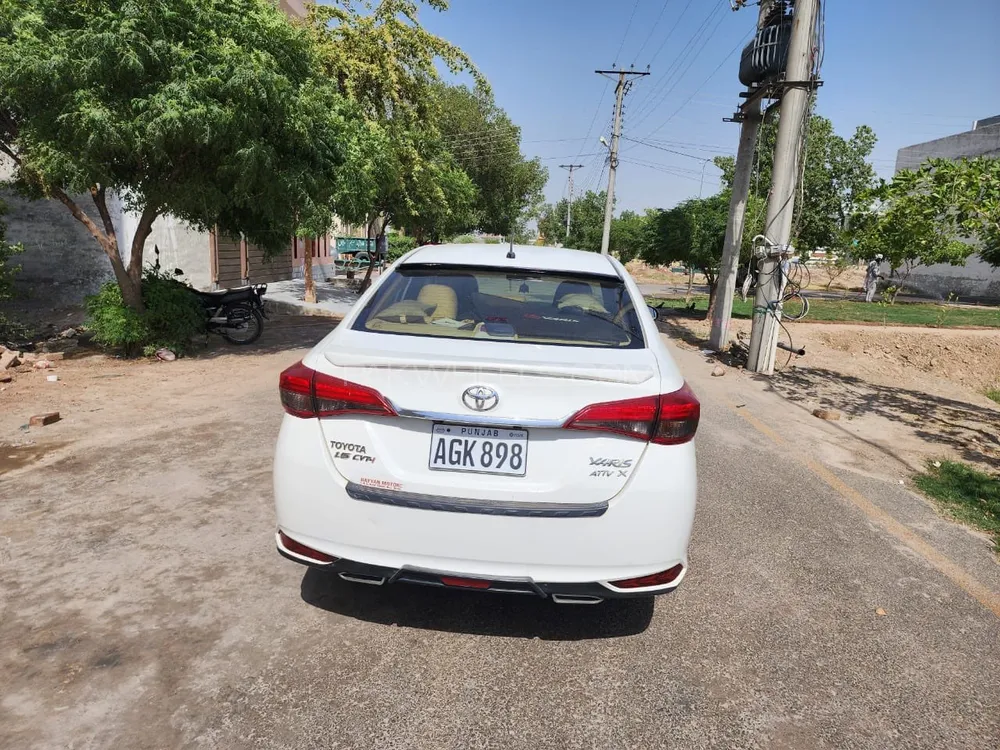Toyota Yaris Sedan 2021 for Sale in Multan Image-1
