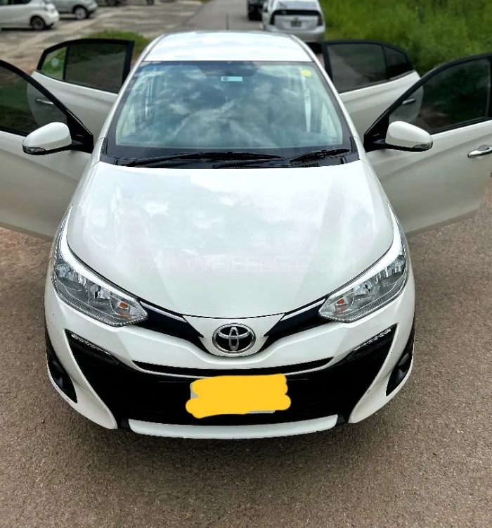 Toyota Yaris Sedan 2021 for Sale in Islamabad Image-1