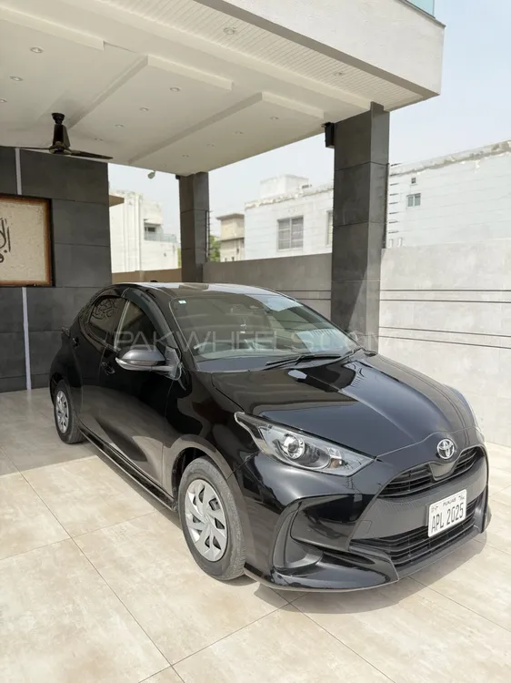 Toyota Yaris Hatchback 2021 for Sale in Lahore Image-1