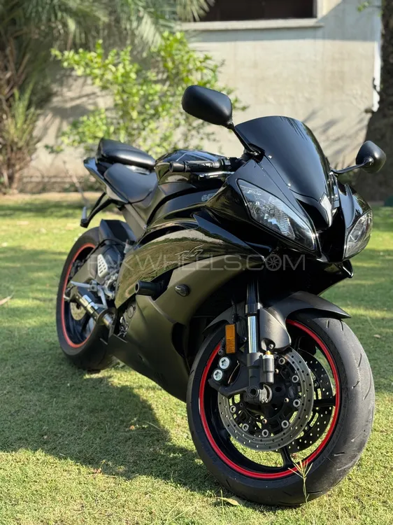 Yamaha YZF-R6 2011 for Sale Image-1