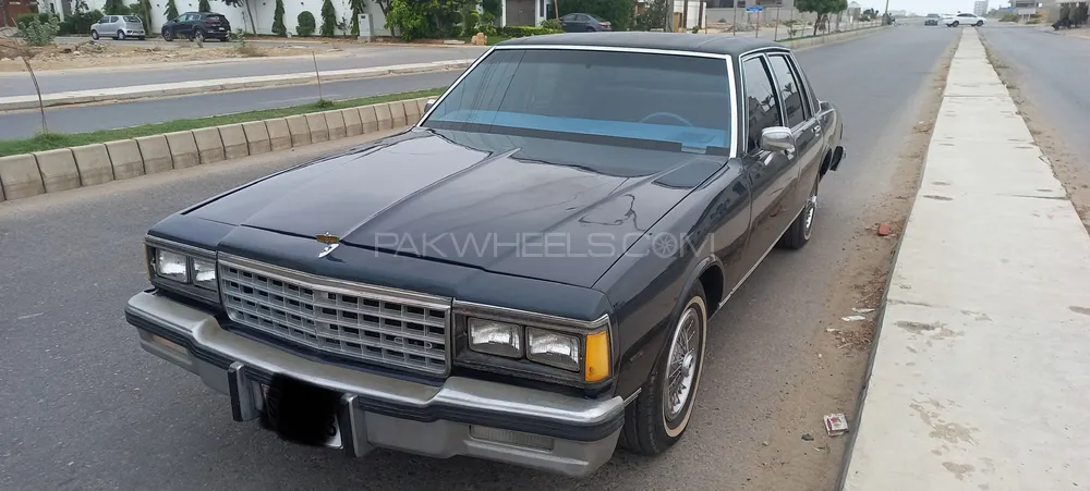 شیورلیٹ کیپریس 1983 for Sale in کراچی Image-1