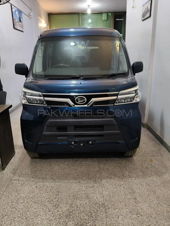 Daihatsu Atrai Wagon 2020 for Sale in Karachi Image-1
