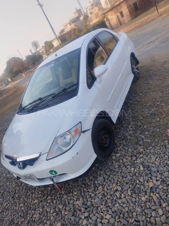 Honda City 2004 for Sale in Jhelum Image-1