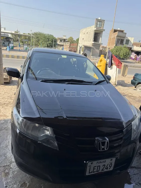 Honda City 2011 for Sale in Mian Channu Image-1