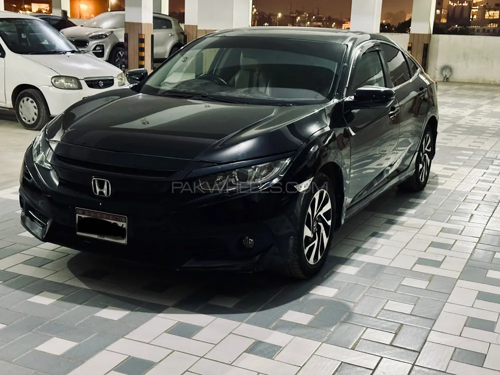 Honda Civic 2018 for Sale in Karachi Image-1