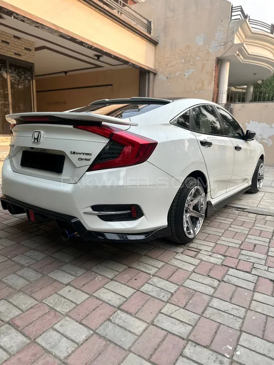 Honda Civic 2018 for Sale in Islamabad Image-1