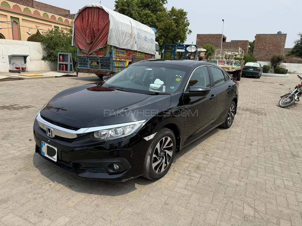 Honda Civic 2018 for Sale in Hafizabad Image-1