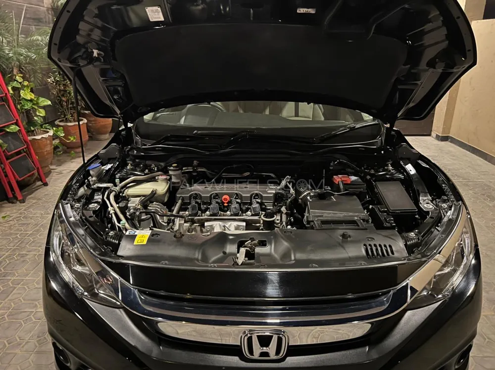 Honda Civic 2018 for Sale in Rawalpindi Image-1