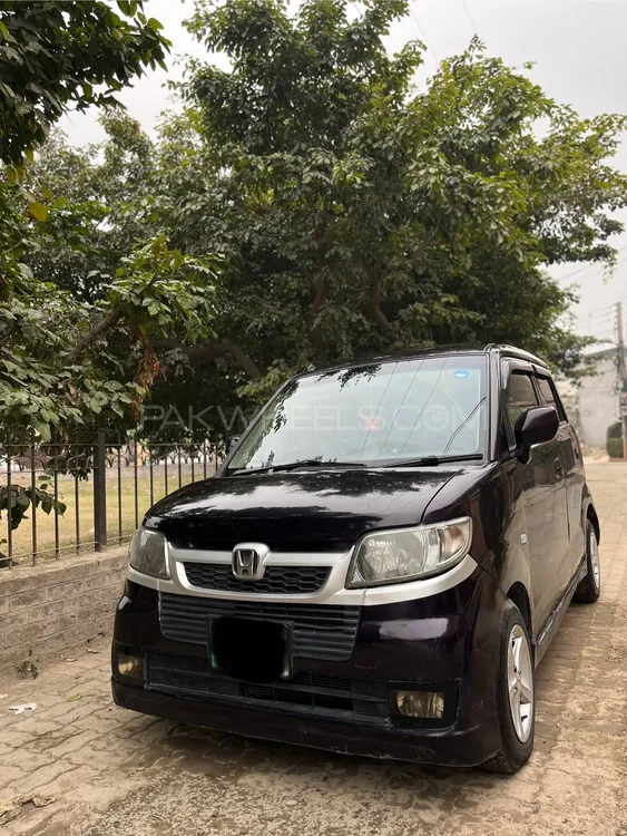 Honda Zest 2007 for Sale in Lahore Image-1