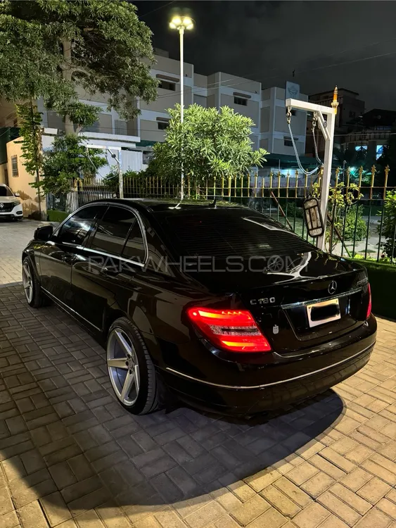 Mercedes Benz C Class 2007 for Sale in Karachi Image-1