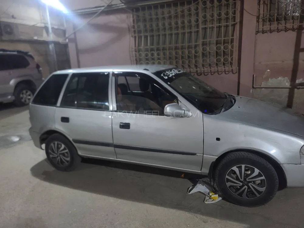 Suzuki Cultus 2004 for Sale in Karachi Image-1