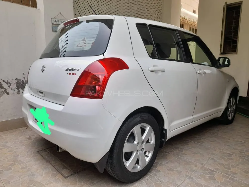 Suzuki Swift 2015 for Sale in Lahore Image-1