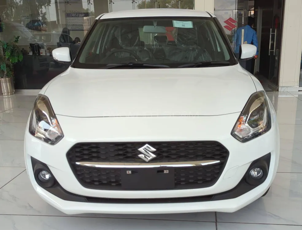Suzuki Swift 2025 for Sale in Lahore Image-1
