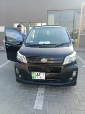 Daihatsu Move Custom R 2010 for Sale