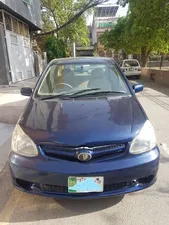 Toyota Platz F 1.0 2004 for Sale