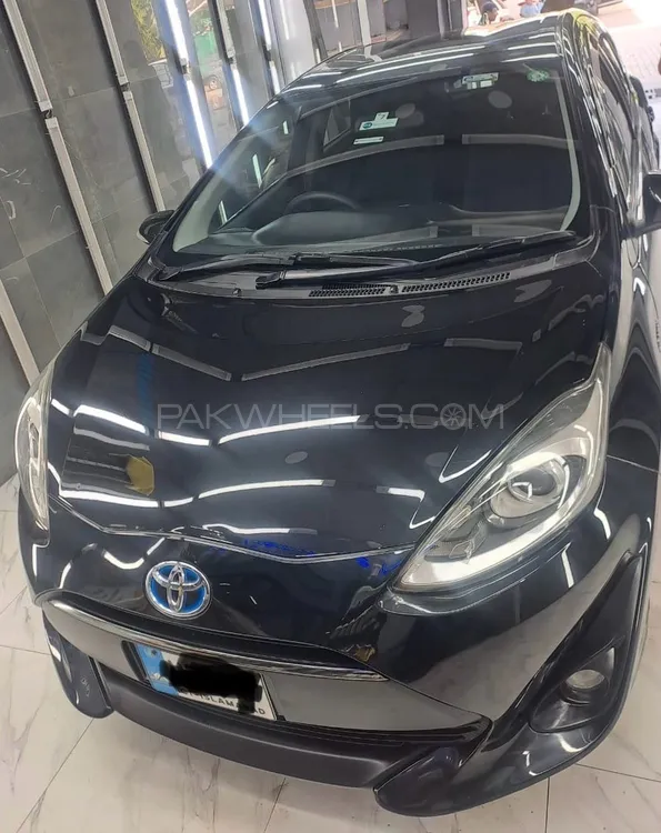 Toyota Aqua 2018 for Sale in Islamabad Image-1