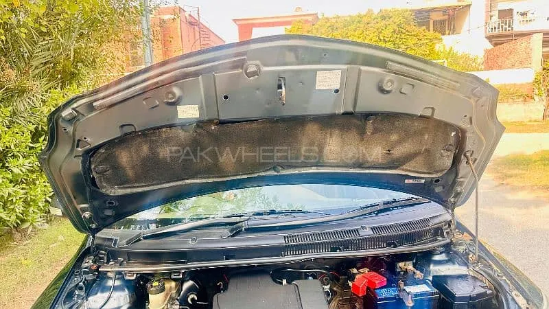 Toyota Belta 2011 for Sale in Lahore Image-1