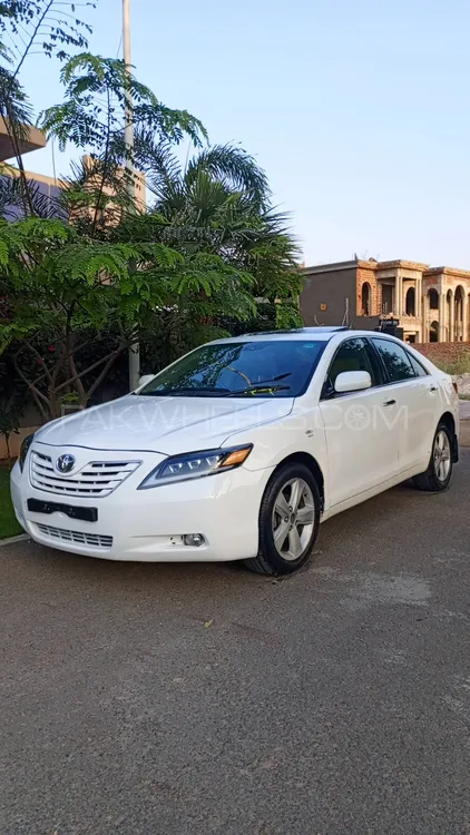 Toyota Camry 2007 for Sale in Lahore Image-1