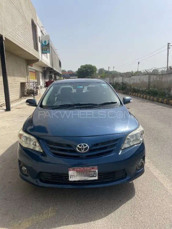 Toyota Corolla 2012 for Sale in Karachi Image-1