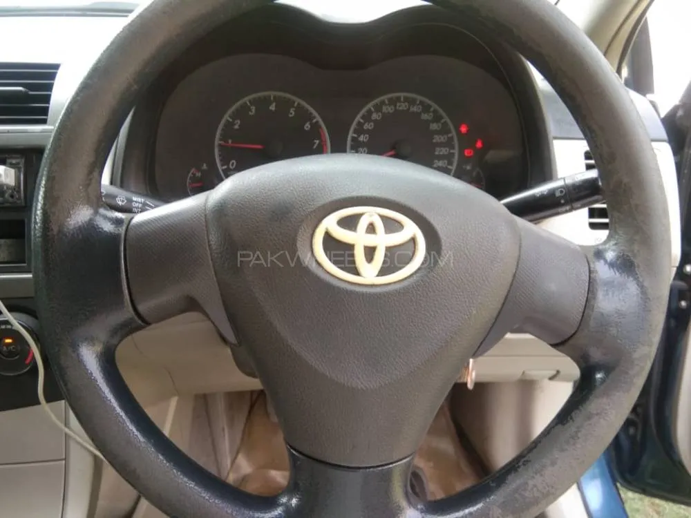 Toyota Corolla 2012 for Sale in Lahore Image-1