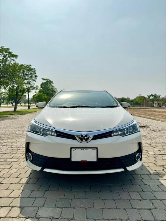 Toyota Corolla 2018 for Sale in Lahore Image-1