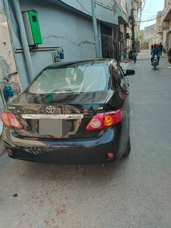 Toyota Corolla 2013 for Sale in Lahore Image-1