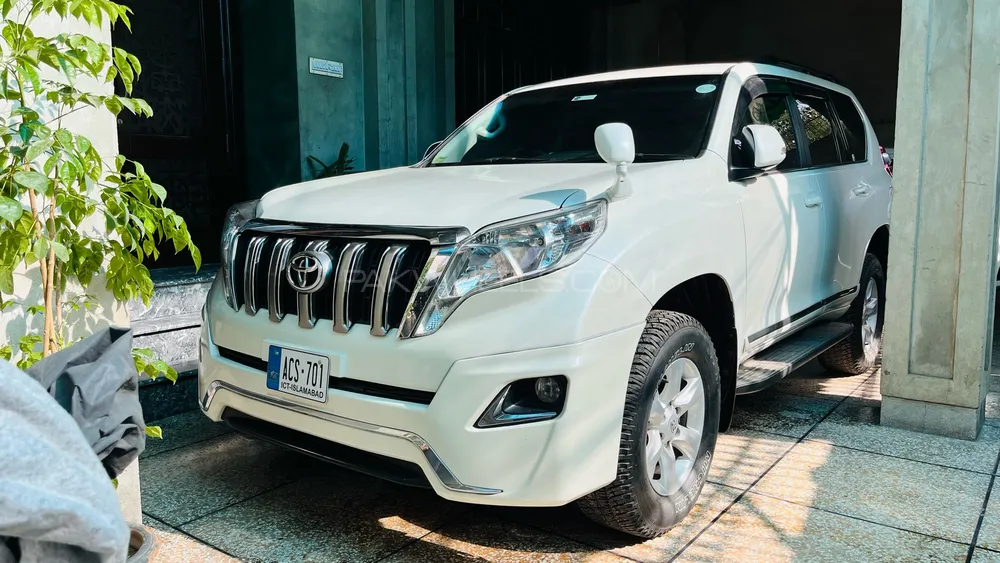 Toyota Prado 2012 for Sale in Jhang Image-1