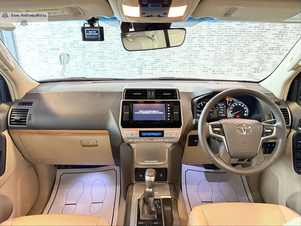 Toyota Prado 2021 for Sale in Karachi Toyota Prado 2021 for Sale in Karachi Image-10