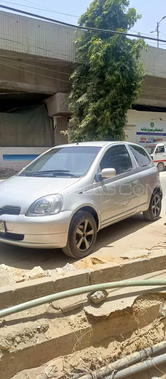 Toyota Vitz 1999 for Sale in Karachi Image-1