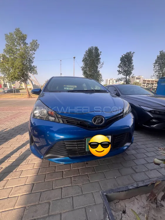 Toyota Vitz 2014 for Sale in Lahore Image-1