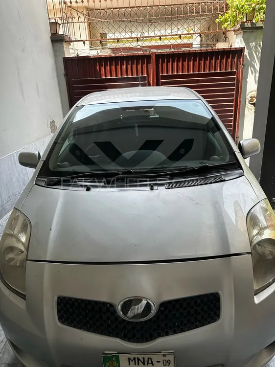 Toyota Vitz 2006 for Sale in Multan Image-1