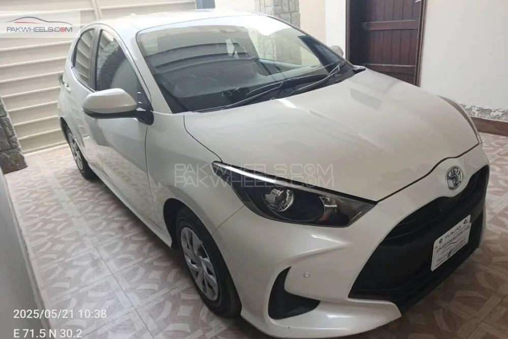 Toyota Yaris Hatchback 2021 for Sale in Lahore Image-1