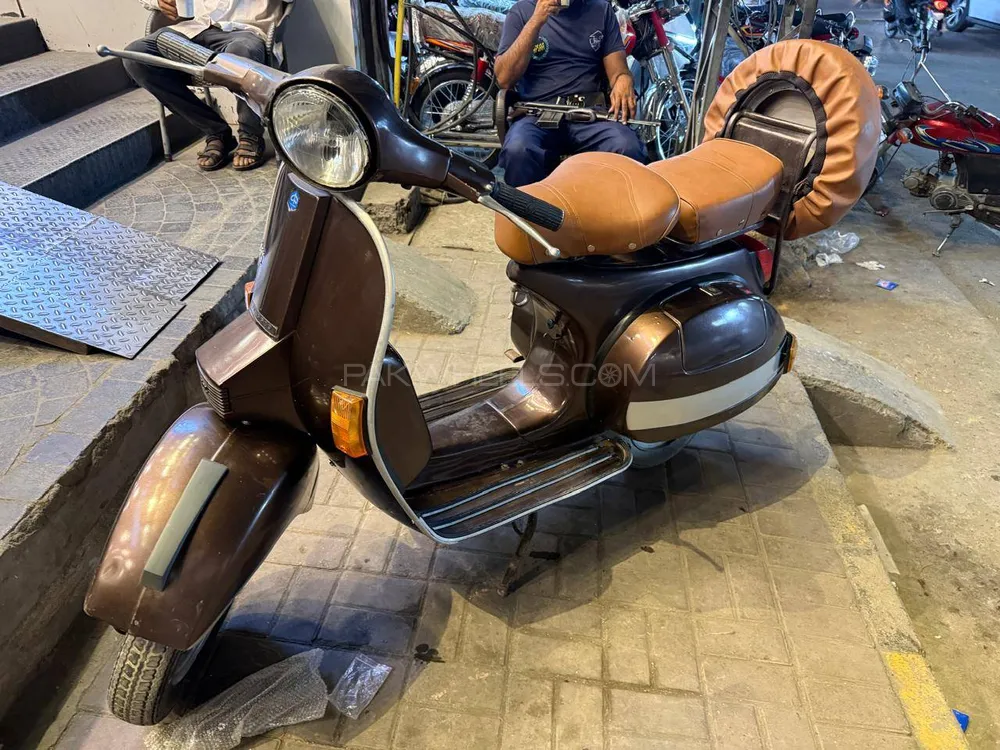 Vespa 150cc 1983 for Sale Image-1