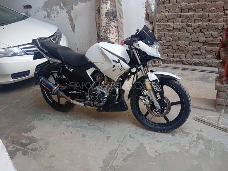 Yamaha YBR 125 2015 for Sale Image-1