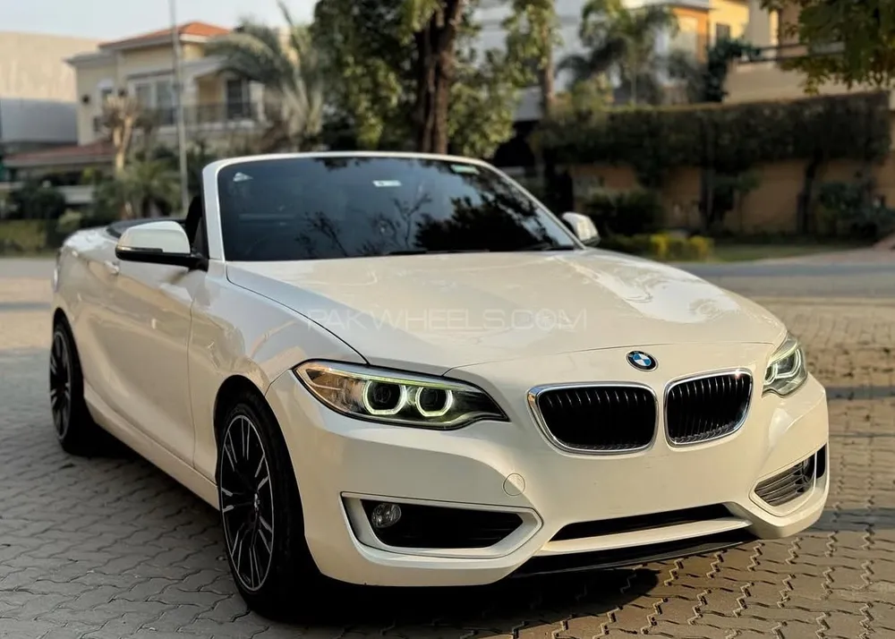 BMW 2 Series 2016 for Sale in Lahore Image-1