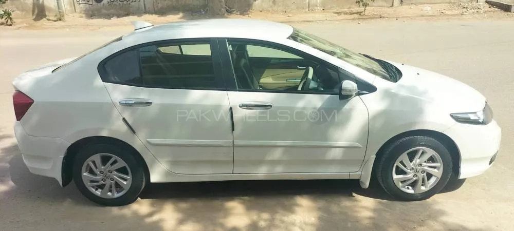 Honda City 2021 for Sale in Karachi Image-1