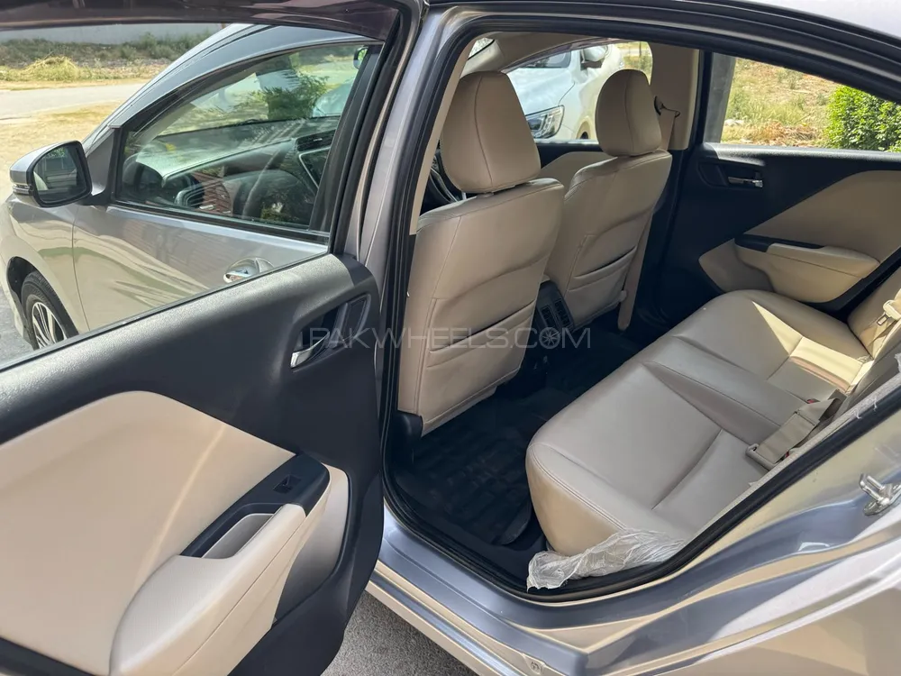 Honda City 2022 for Sale in Lahore Image-1